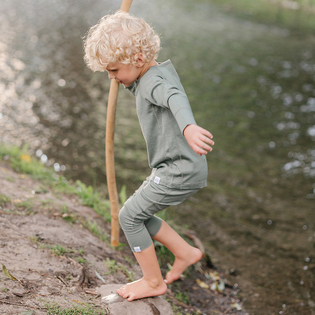Kids Merino Wool Base Layer, Leggings, Sage - Image 5